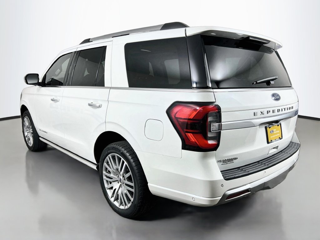 Certified 2024 Ford Expedition Platinum AWD/4WD image 5