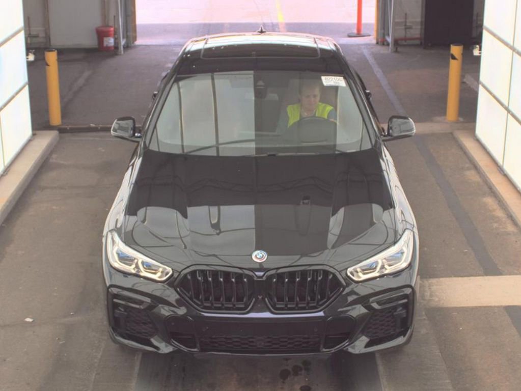 Used 2023 BMW X6 M50i w/ Executive Package AWD/4WD image 2