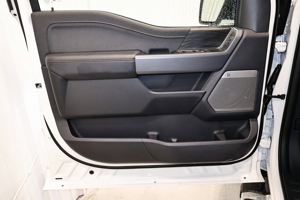 New 2025 Ford F150 Lariat w/ Equipment Group 502A High image 9