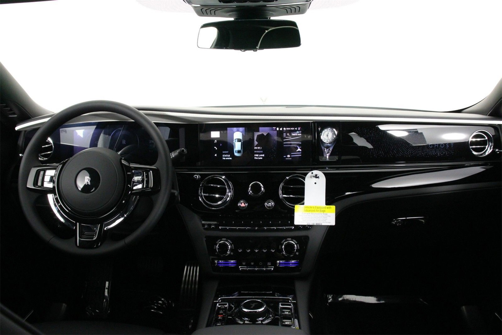 New 2025 Rolls-Royce Ghost image 4