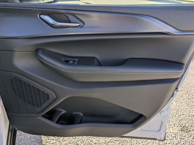 New 2025 Jeep Grand Cherokee Laredo RWD image 42