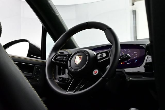 New 2026 Porsche Cayenne Turbo GT AWD/4WD image 21