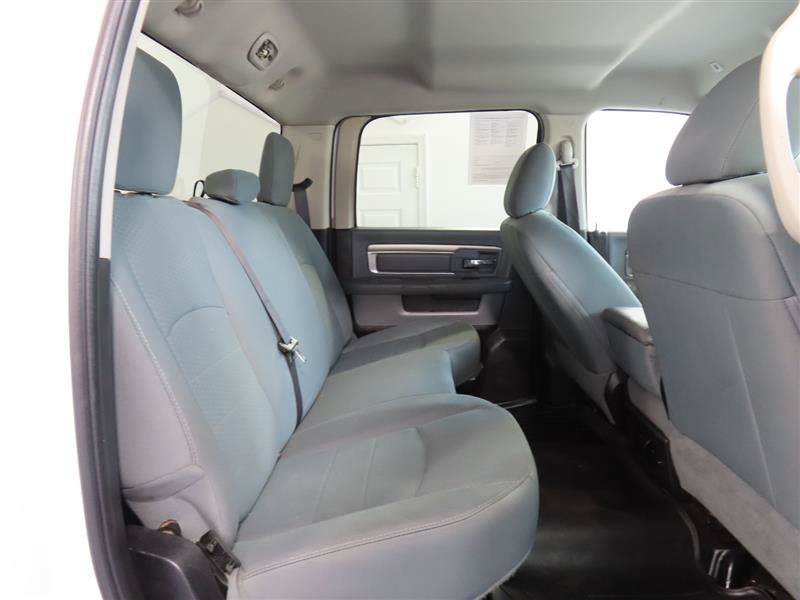 Used 2017 RAM 2500 SLT AWD/4WD image 30