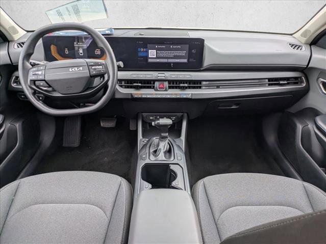 Used 2025 Kia K4 FWD image 17