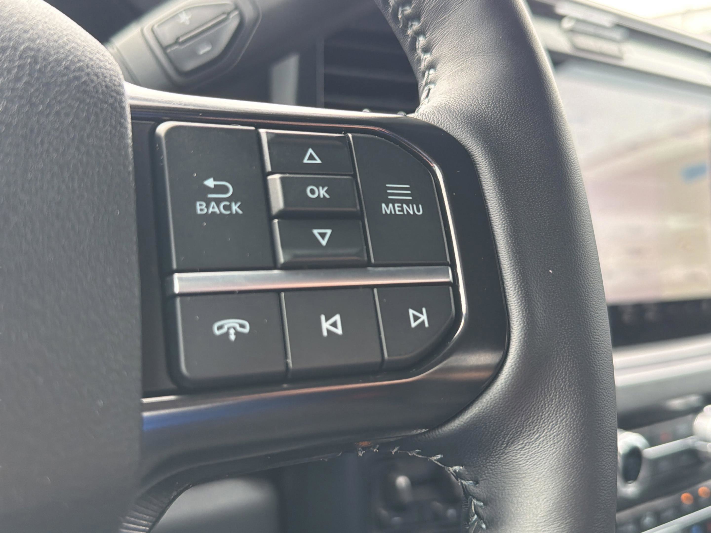 New 2026 Ford F250 Platinum w/ Tremor Off-Road Package image 21