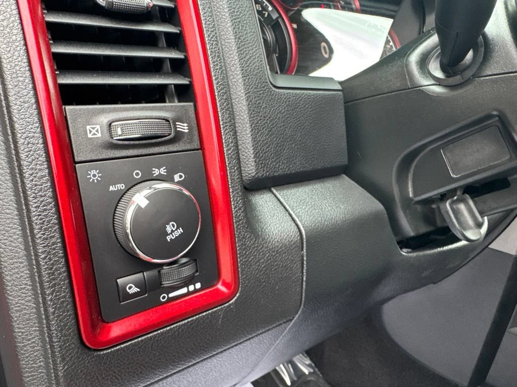Used 2018 RAM 1500 Rebel w/ Luxury Group AWD/4WD image 17