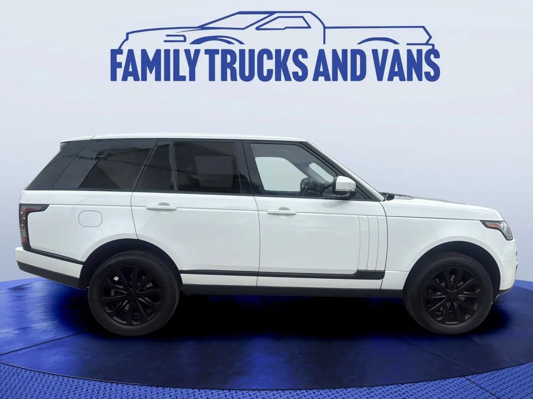 Used 2016 Land Rover Range Rover HSE AWD/4WD image 4