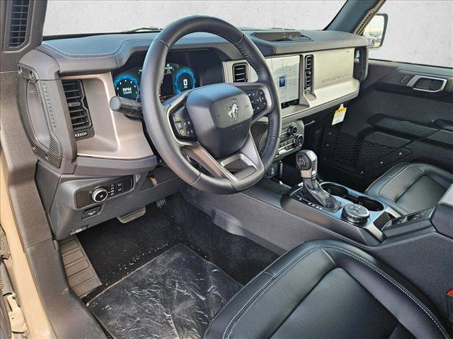 New 2025 Ford Bronco Outer Banks image 3