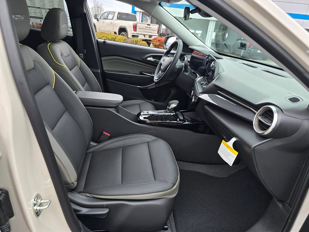 New 2026 Chevrolet Trax ACTIV w/ Sunroof Package image 14