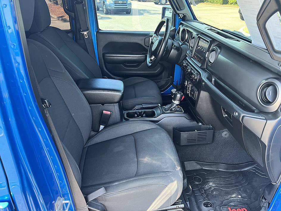 Used 2021 Jeep Gladiator Sport AWD/4WD image 17