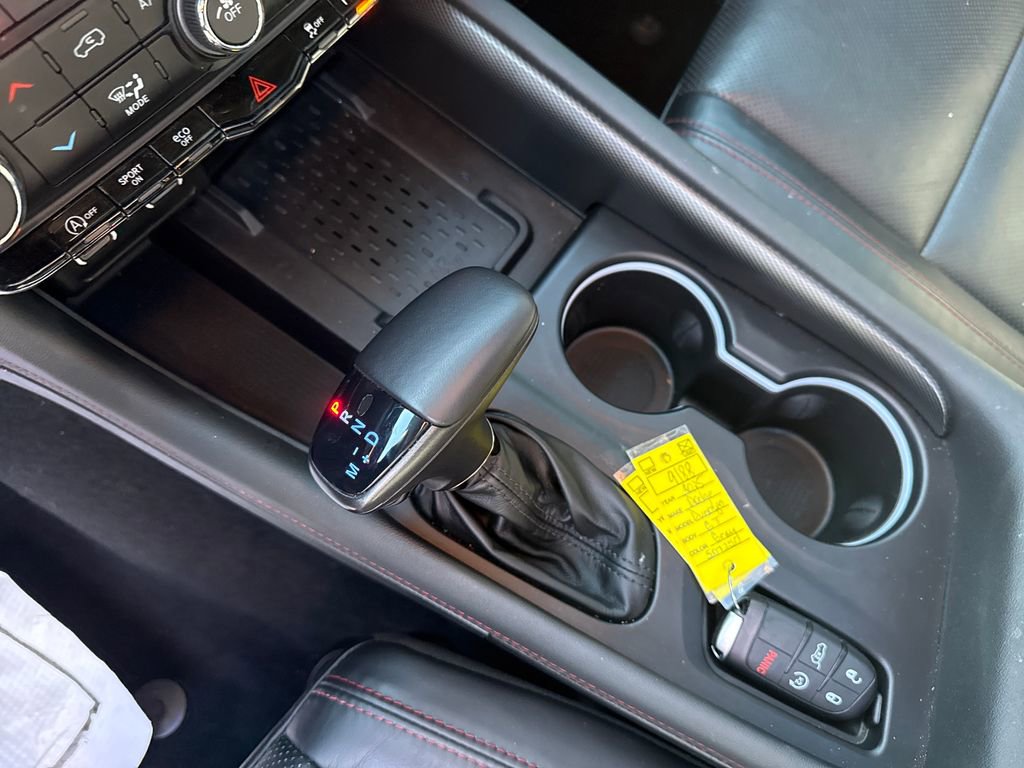 Used 2025 Dodge Durango GT image 30