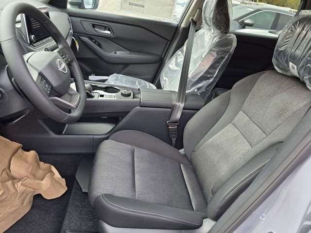 New 2026 Nissan Rogue SV w/ Cold Weather Package image 4