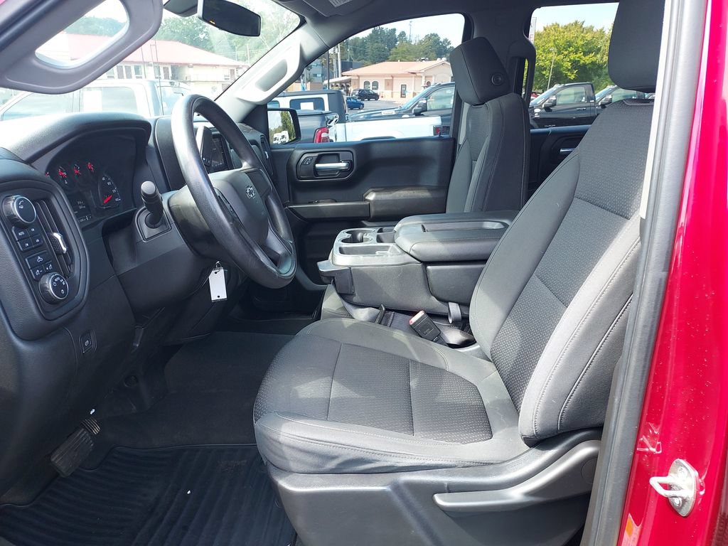 Used 2021 Chevrolet Silverado 1500 Custom Trail Boss w/ LPO, Dark Essentials Package AWD/4WD image 13