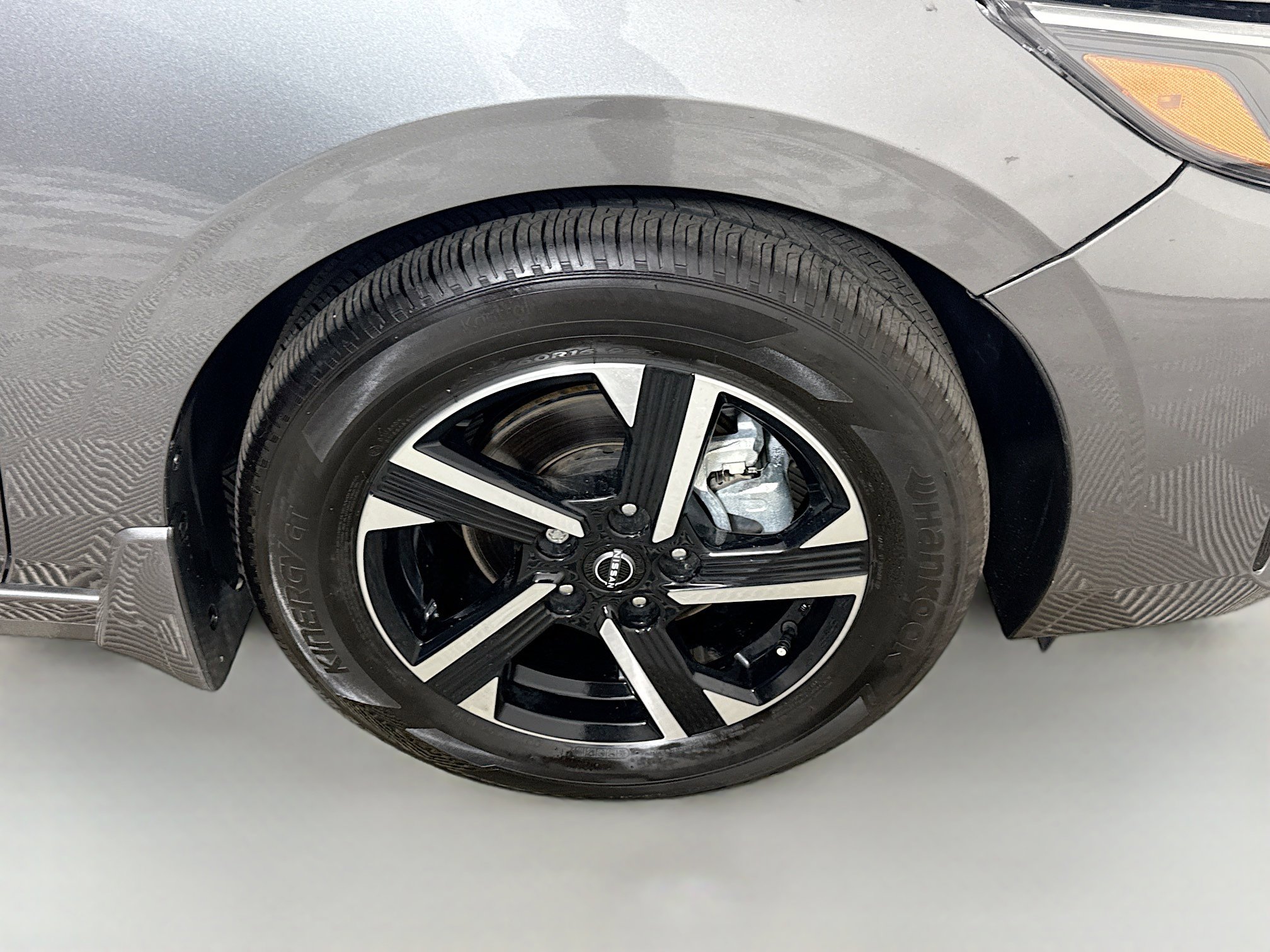 Used 2025 Nissan Sentra SV w/ All-Weather Package image 32