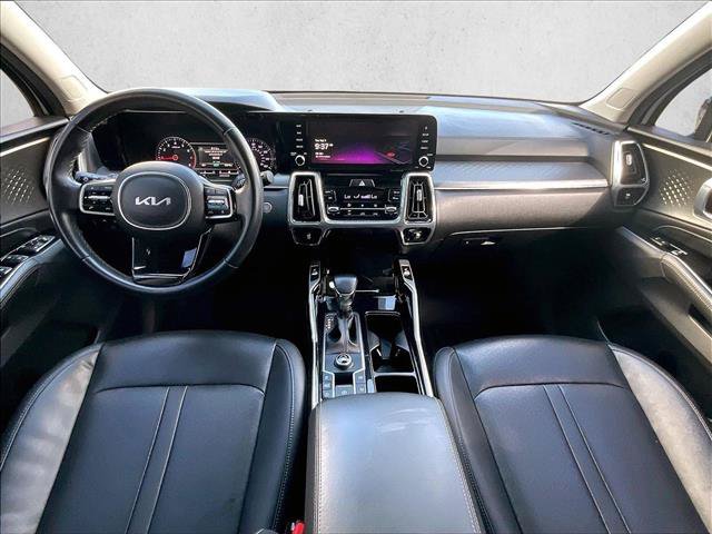 Used 2022 Kia Sorento SX FWD image 16