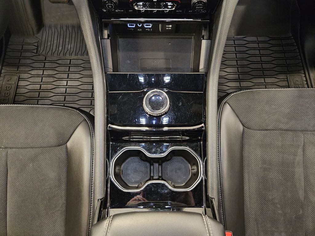 Used 2023 Jeep Grand Cherokee L Laredo image 19