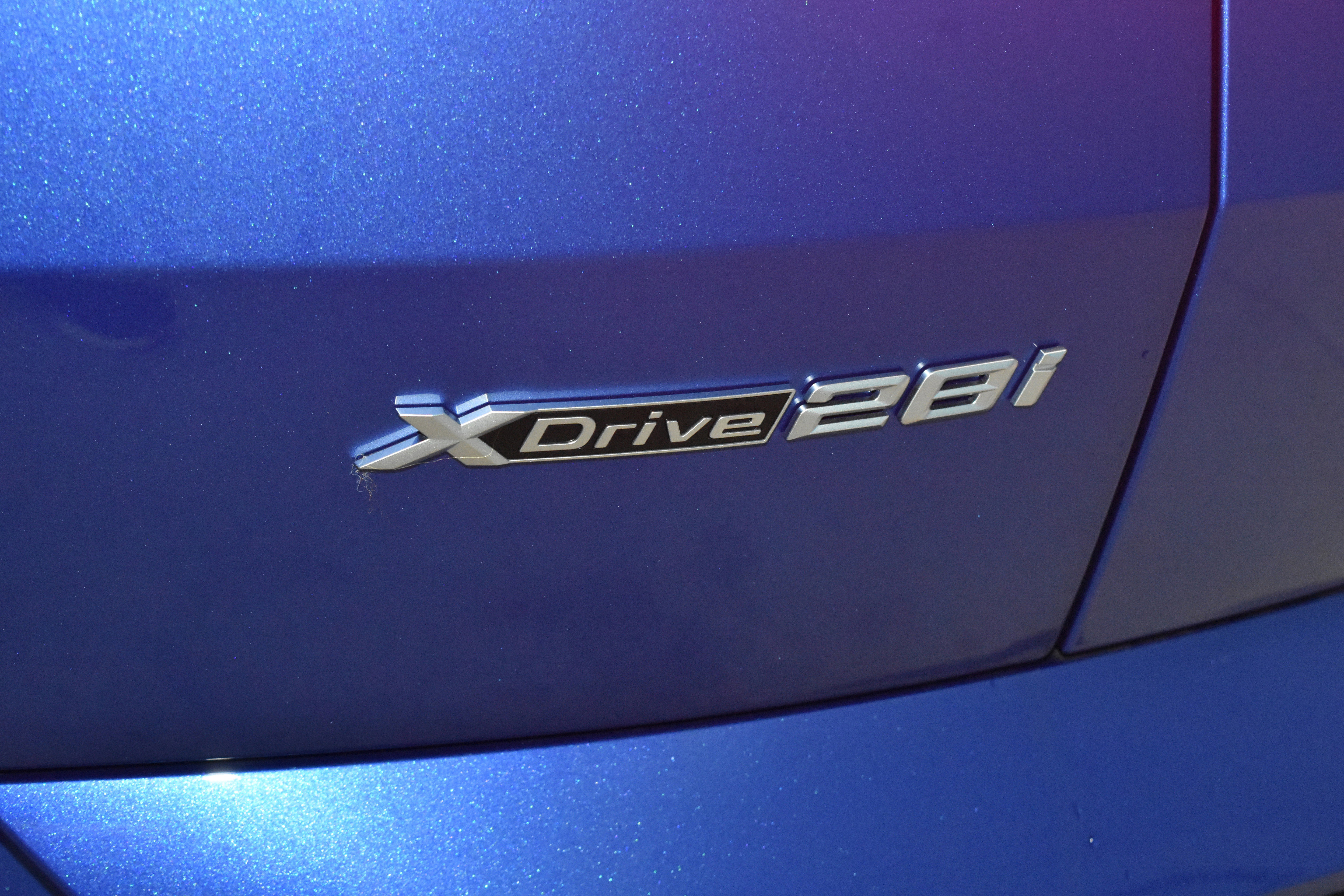 New 2026 BMW X2 xDrive28i w/ Technology Package AWD/4WD image 24