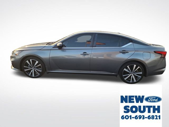 Used 2022 Nissan Altima 2.5 SR image 2