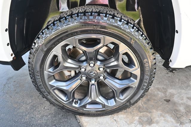 Used 2021 RAM 1500 Limited AWD/4WD image 12