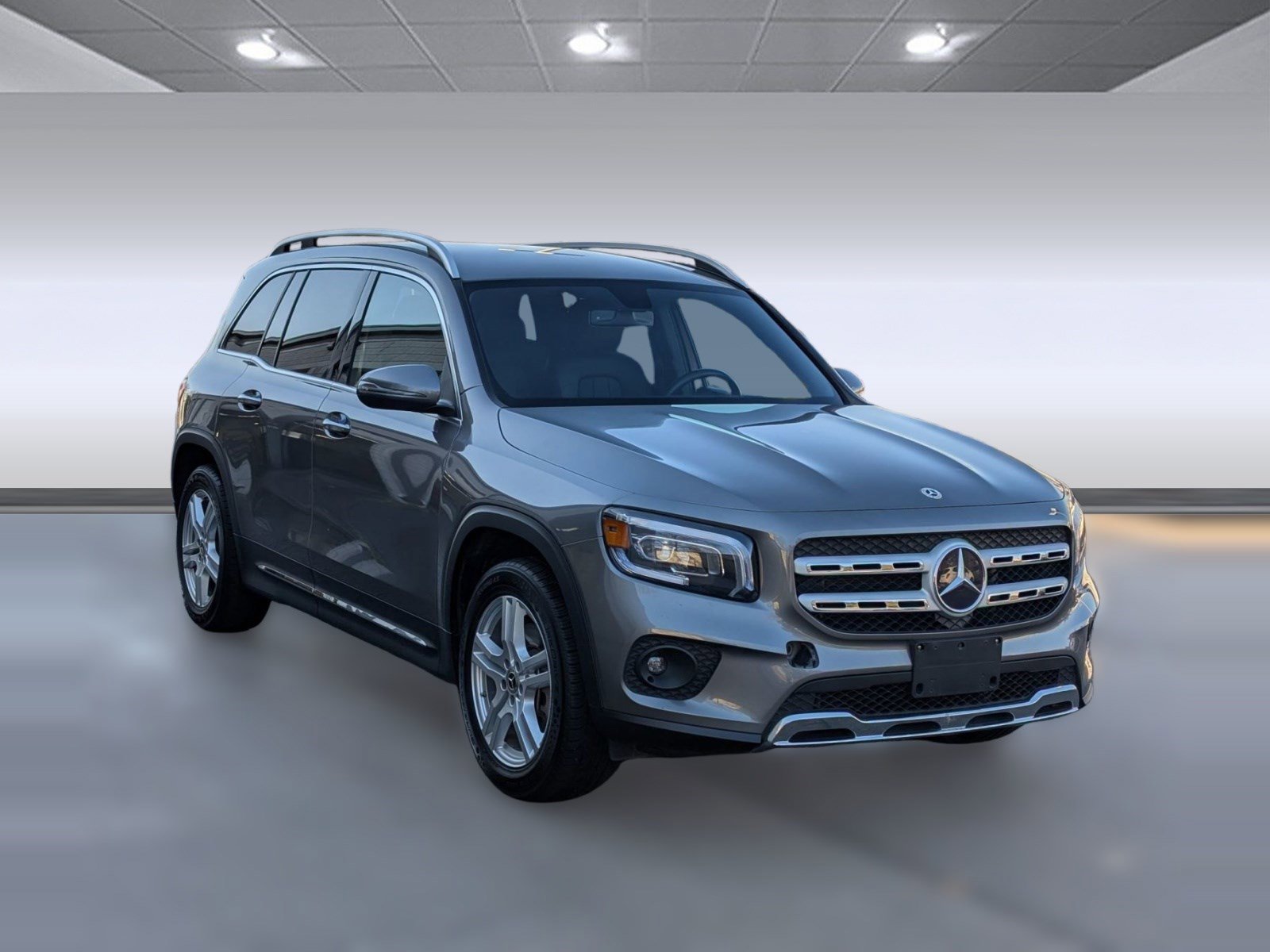 Used 2023 Mercedes-Benz GLB 250 4MATIC image 7