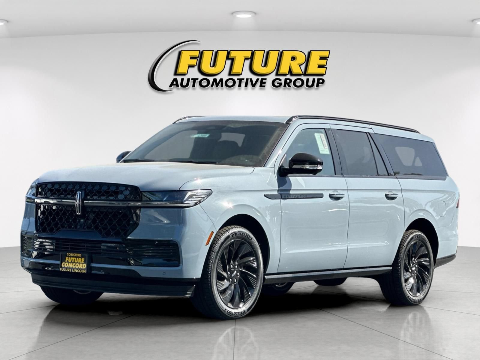 New 2026 Lincoln Navigator L Reserve w/ Jet Appearance Package AWD/4WD image 7