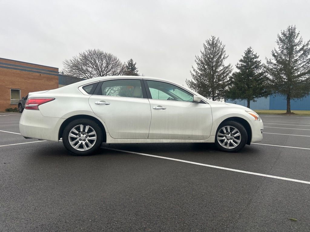 Used 2015 Nissan Altima 2.5 S image 11