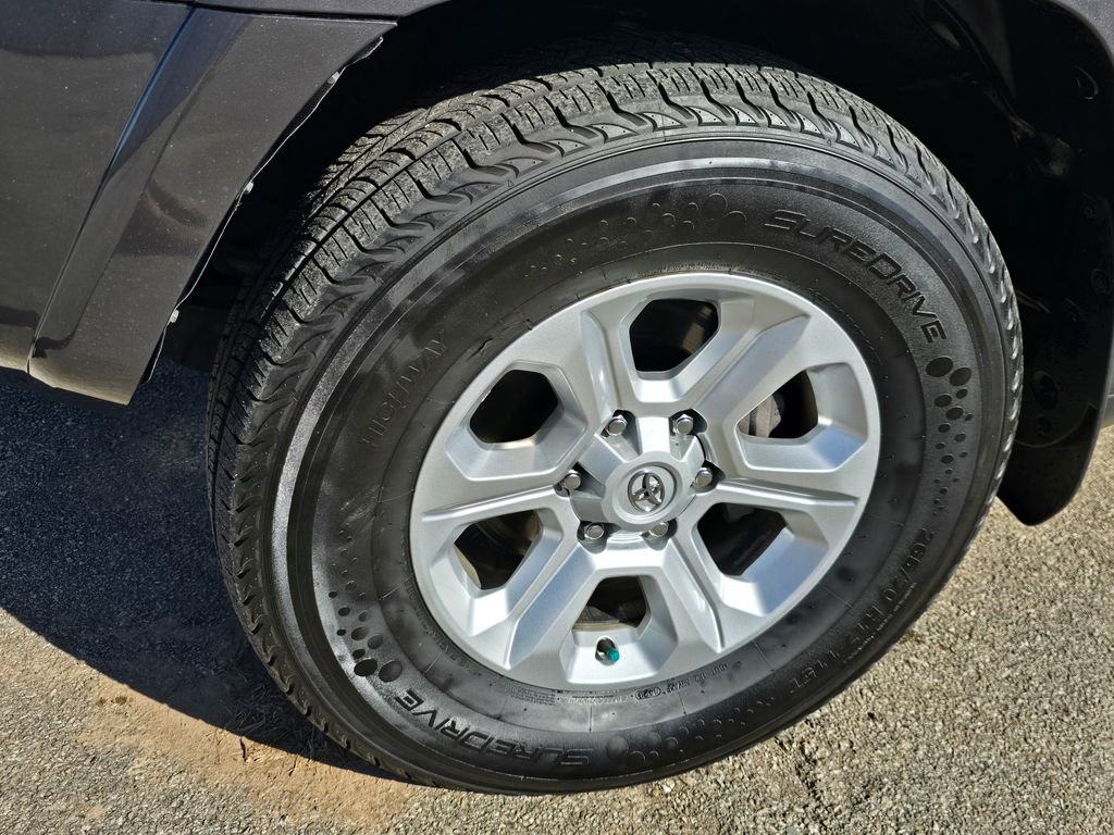Used 2023 Toyota 4Runner SR5 image 9