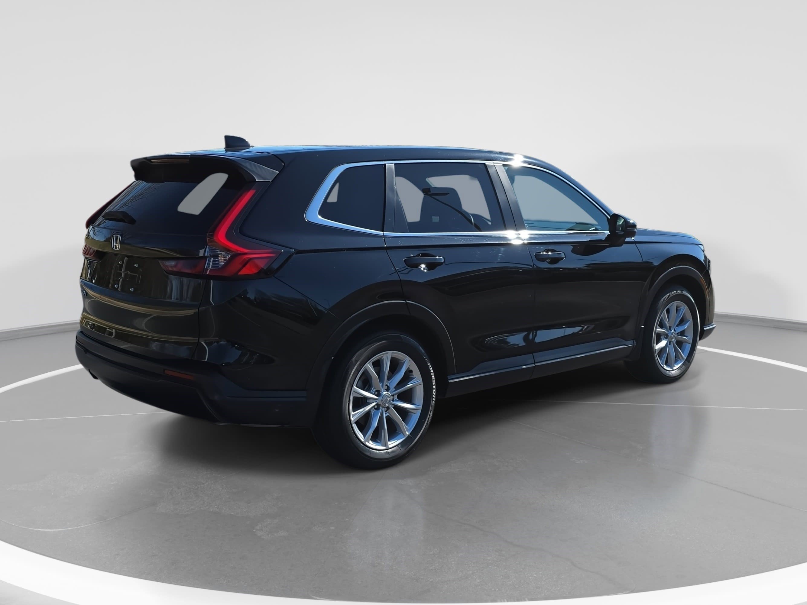 Used 2024 Honda CR-V EX image 5