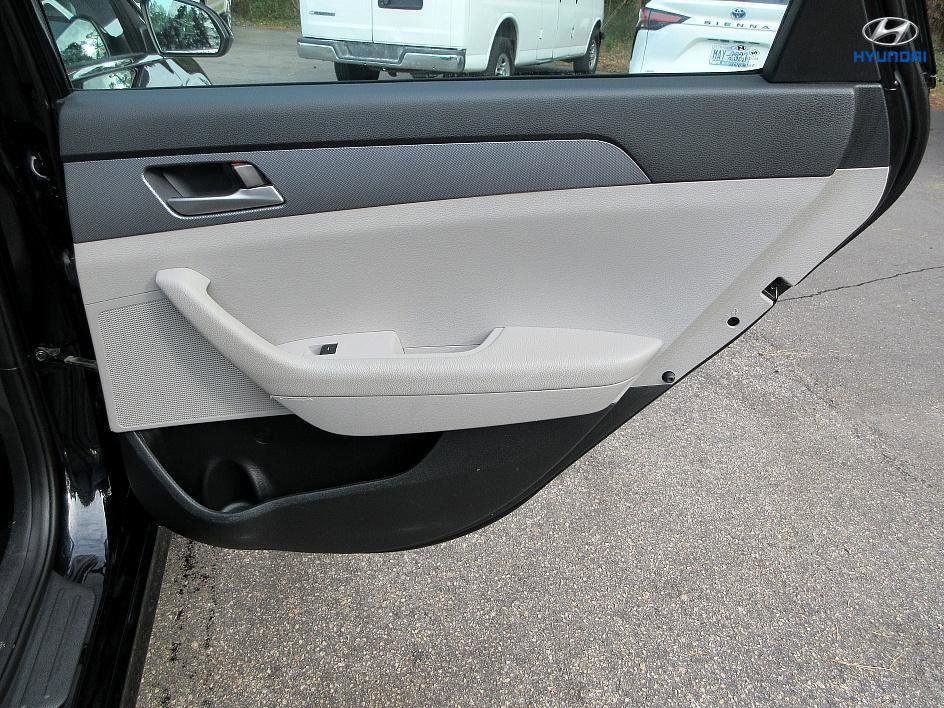 Used 2018 Hyundai Sonata SE image 23