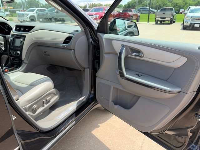 Used 2016 Chevrolet Traverse LTZ AWD/4WD image 45