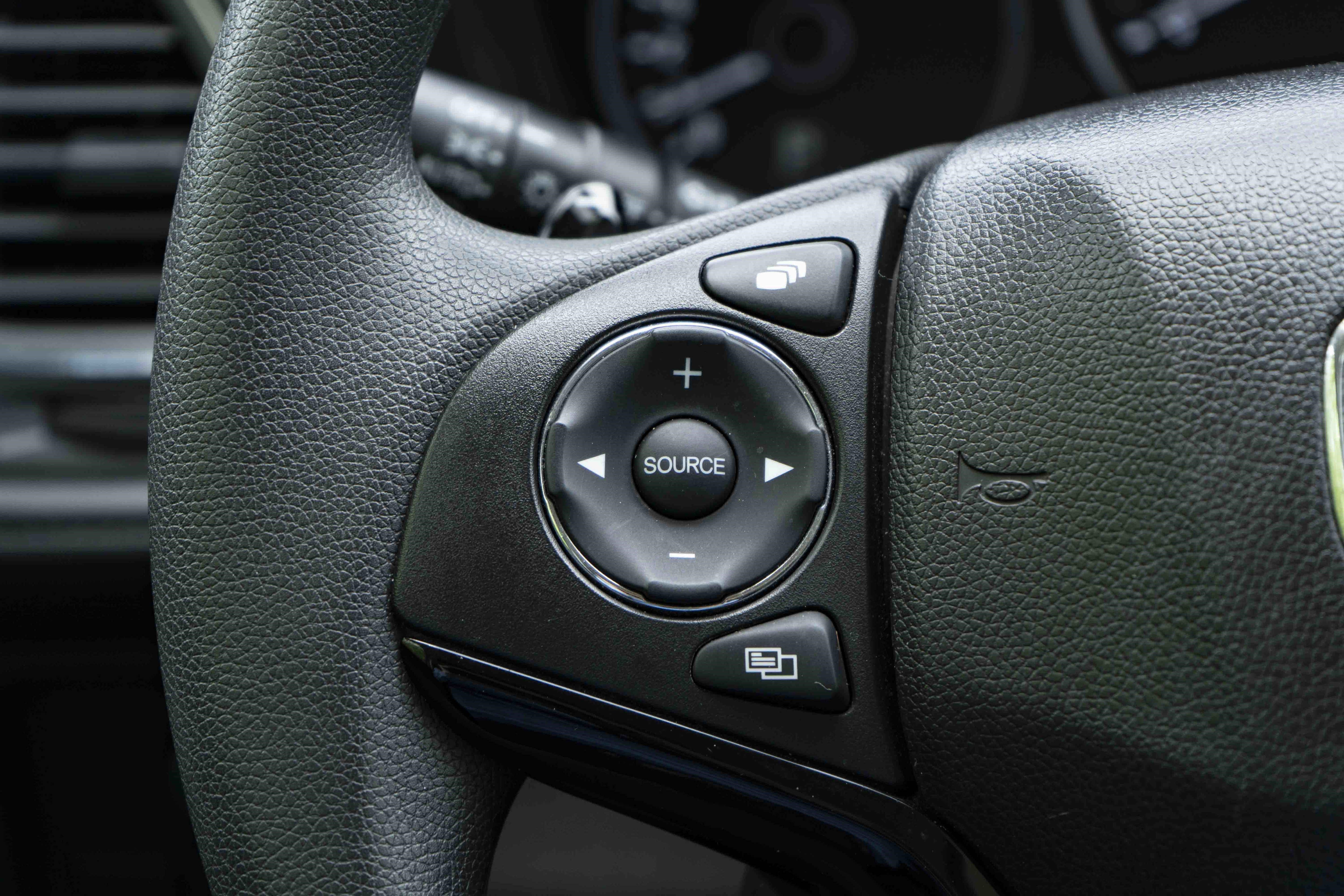 Used 2017 Honda HR-V EX image 20