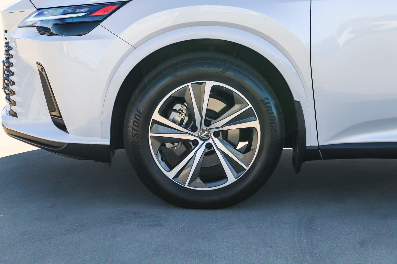 Used 2024 Lexus RX 350 Premium w/ Cold Area Package FWD image 11