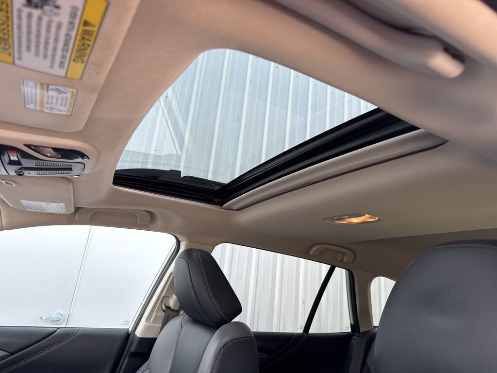 Used 2022 Subaru Outback Onyx Edition XT image 29