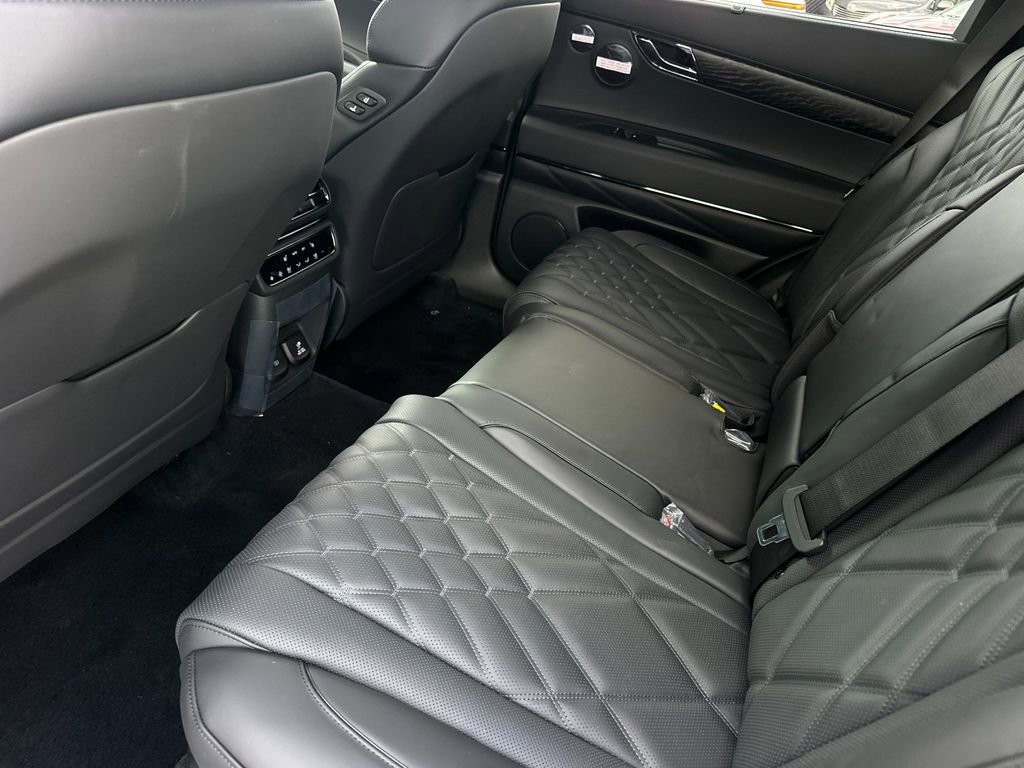 New 2026 Genesis GV80 3.5T e-SC image 12