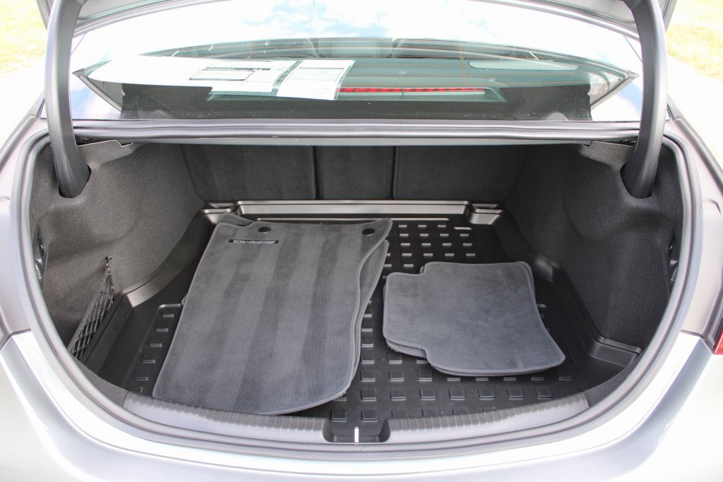 Used 2024 Mercedes-Benz C 300 4MATIC Sedan image 38