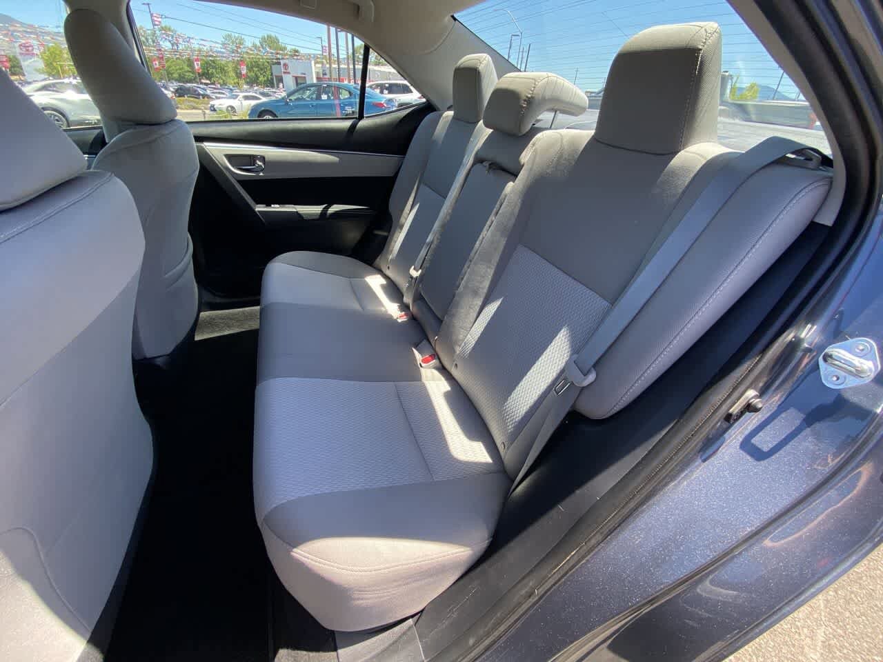 Used 2015 Toyota Corolla LE FWD image 21