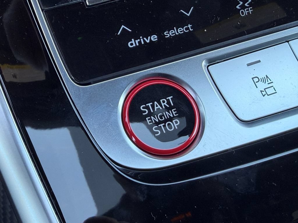 New 2026 Audi SQ8 Prestige AWD/4WD image 27