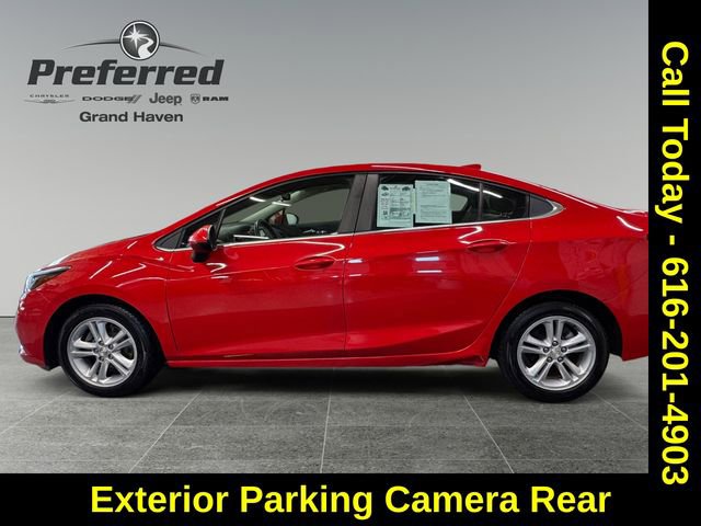 Used 2018 Chevrolet Cruze LT image 8