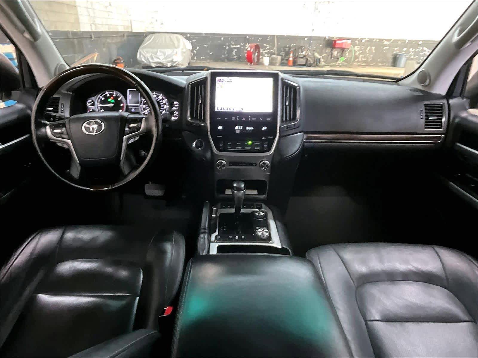 Used 2019 Toyota Land Cruiser AWD/4WD image 17
