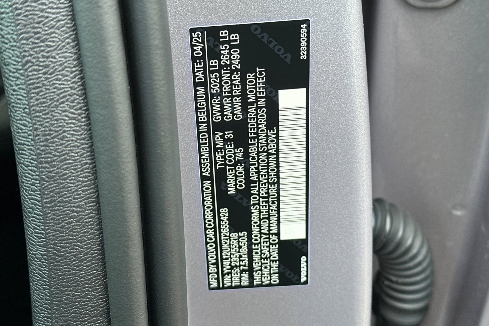 New 2026 Volvo XC40 B5 Core w/ Climate Package image 28