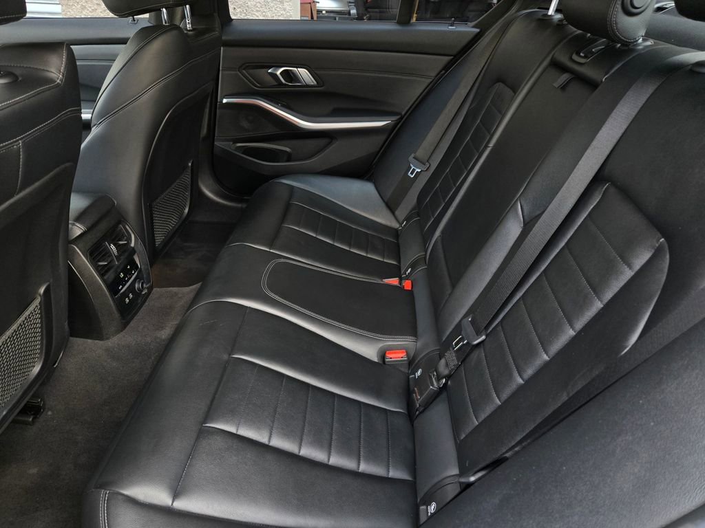 Used 2019 BMW 330i Sedan w/ Convenience Package image 12