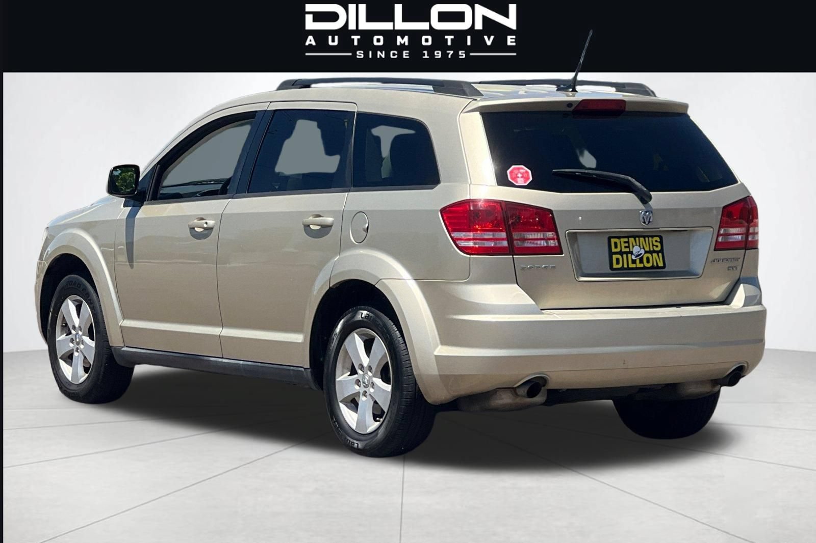 Used 2010 Dodge Journey SXT w/ Flexible Seating Group FWD image 6