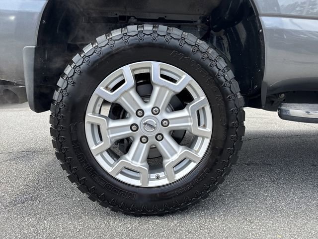 Used 2017 Nissan Titan SL image 17