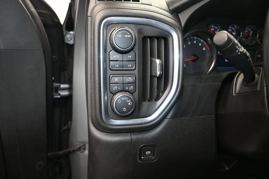 Certified 2021 Chevrolet Silverado 1500 RST AWD/4WD image 12