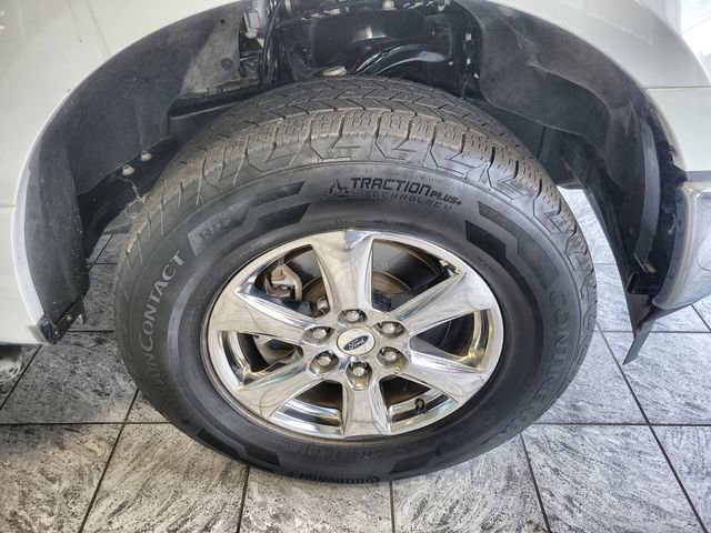 Used 2019 Ford F150 XLT w/ Equipment Group 302A Luxury image 10