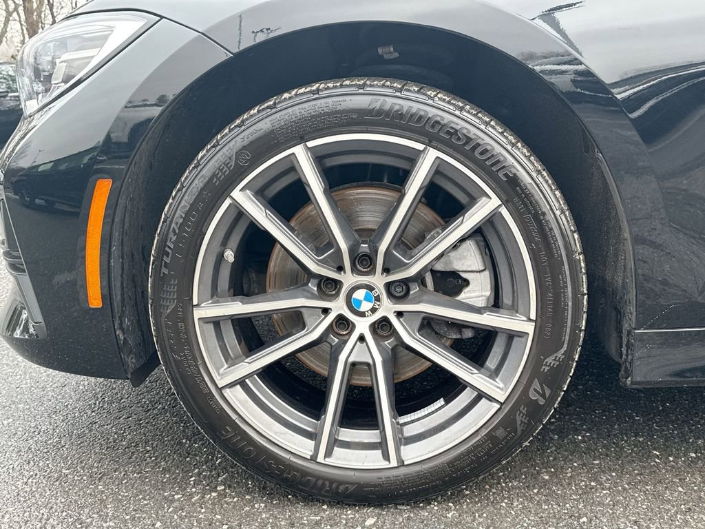 Used 2021 BMW 330i xDrive Sedan w/ Convenience Package image 19