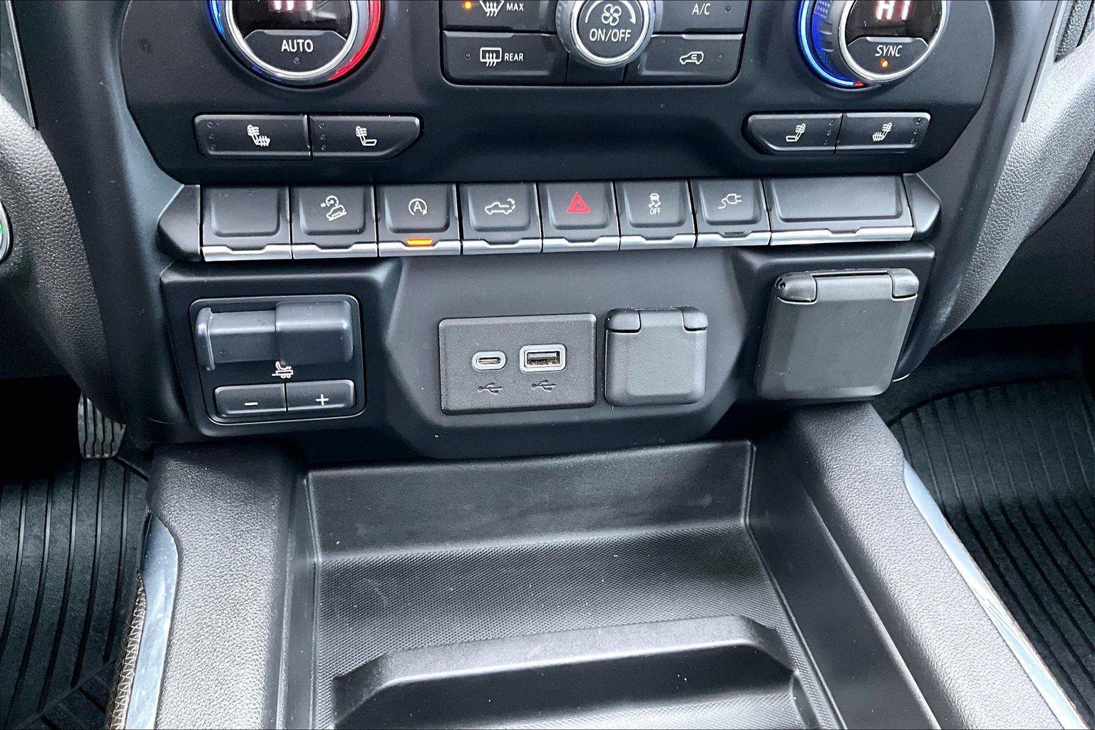 Used 2020 Chevrolet Silverado 1500 LT Trail Boss image 34