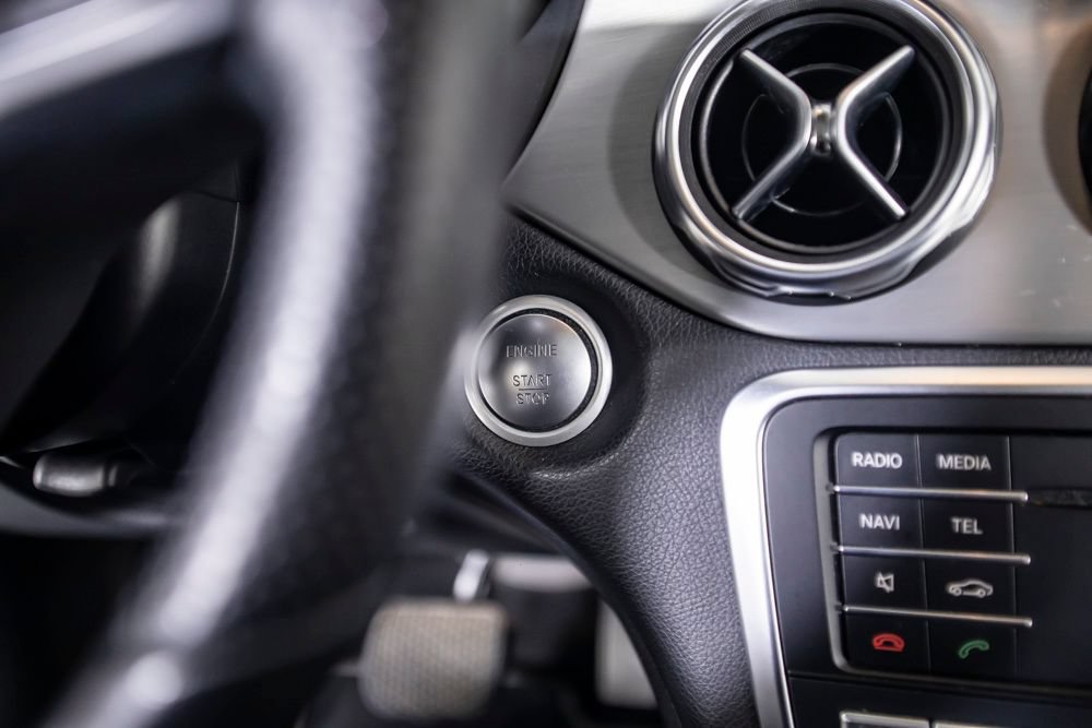 Used 2019 Mercedes-Benz GLA 250 4MATIC image 32