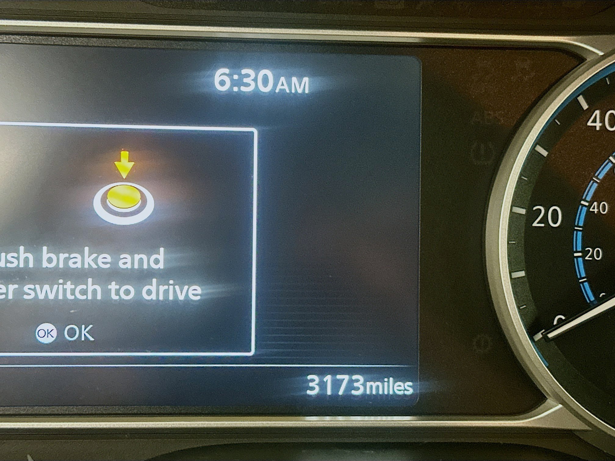 Used 2025 Nissan Leaf S FWD image 18