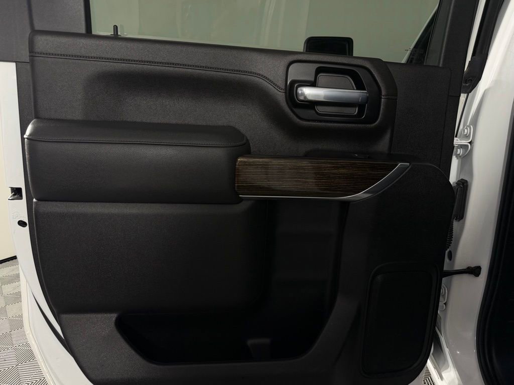 Used 2023 GMC Sierra 2500 SLE w/ SLE Value Package; image 28